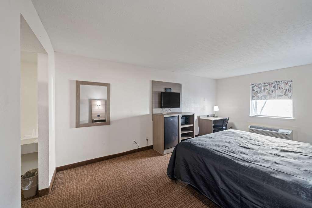 Americas Best Value Inn & Suites Brenham Quarto foto