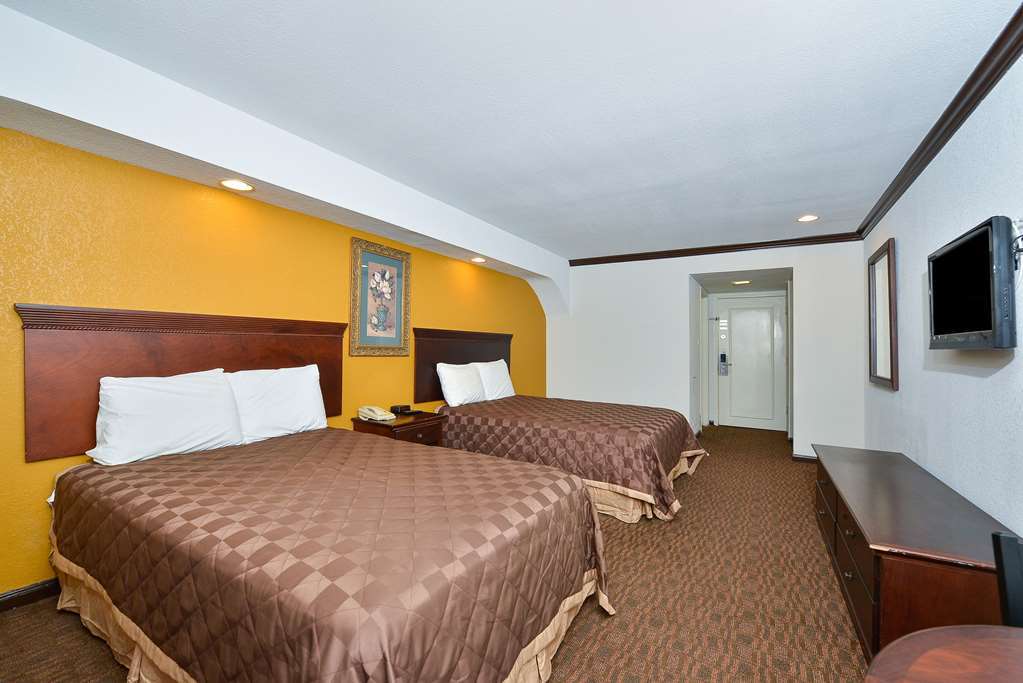 Americas Best Value Inn & Suites Brenham Quarto foto